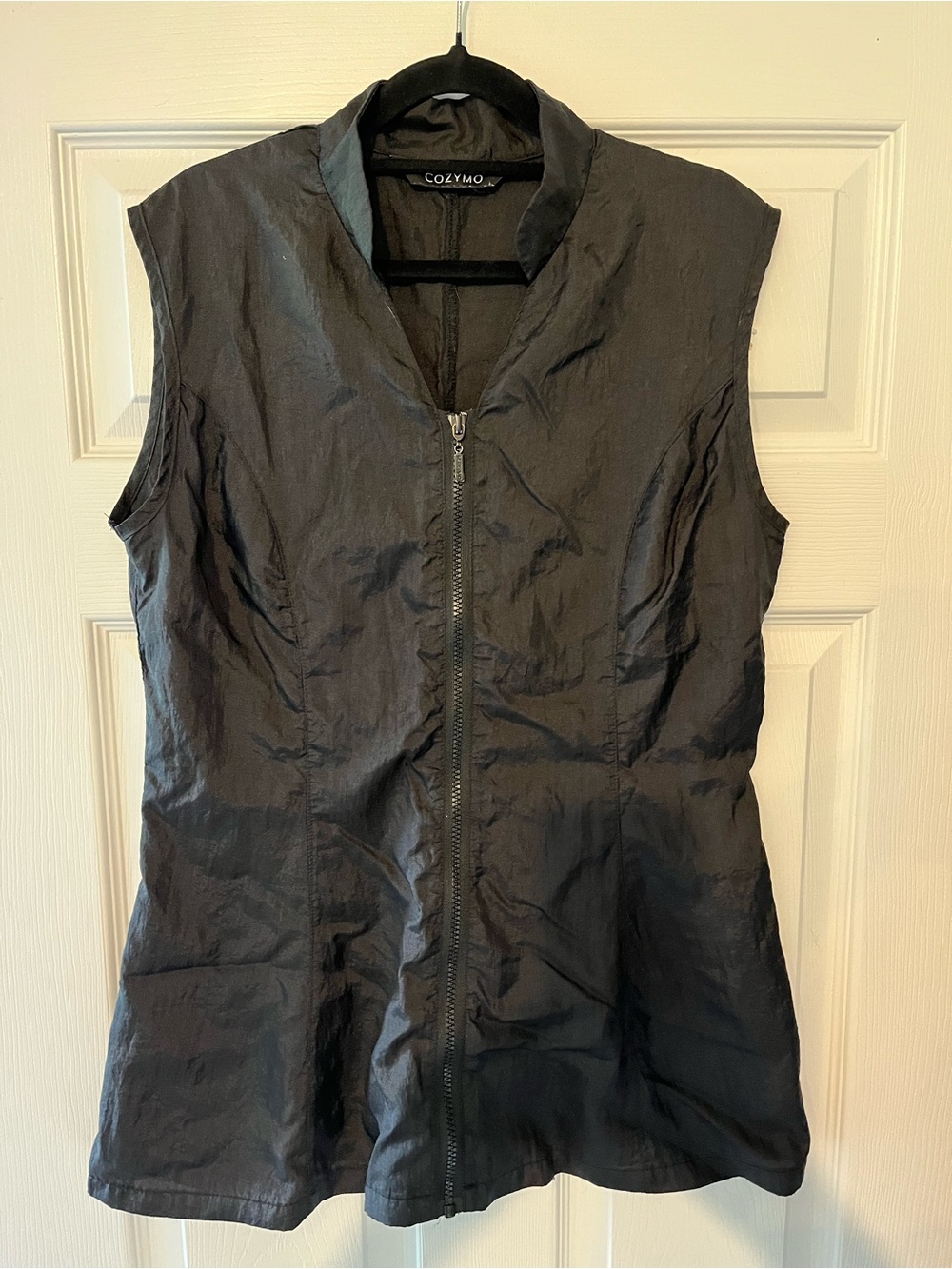 CozyMo Black Sleeveless Grooming Smock